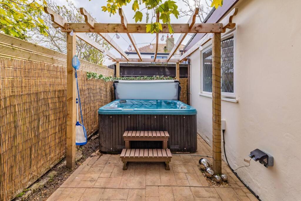 The Hideaway Villa Cleveleys Luaran gambar